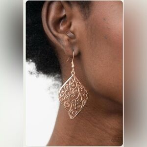 Your Vine or Mine Rose Gold Earrings